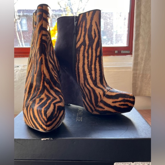 Rachel Zoe platform booties! - Picture 2 of 2